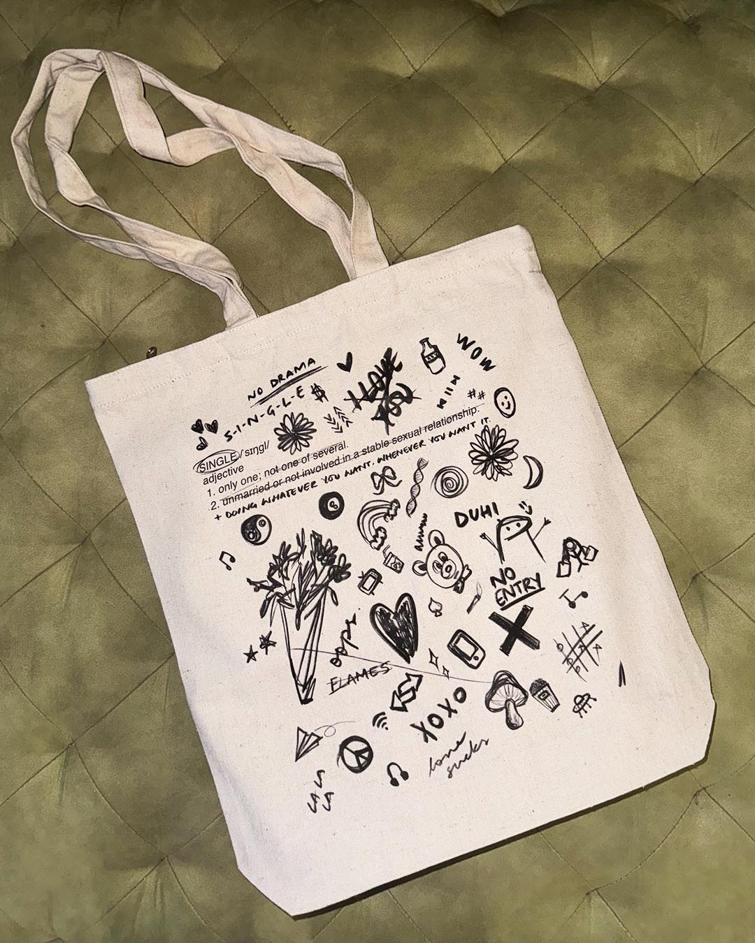 This is the Singles' Tote