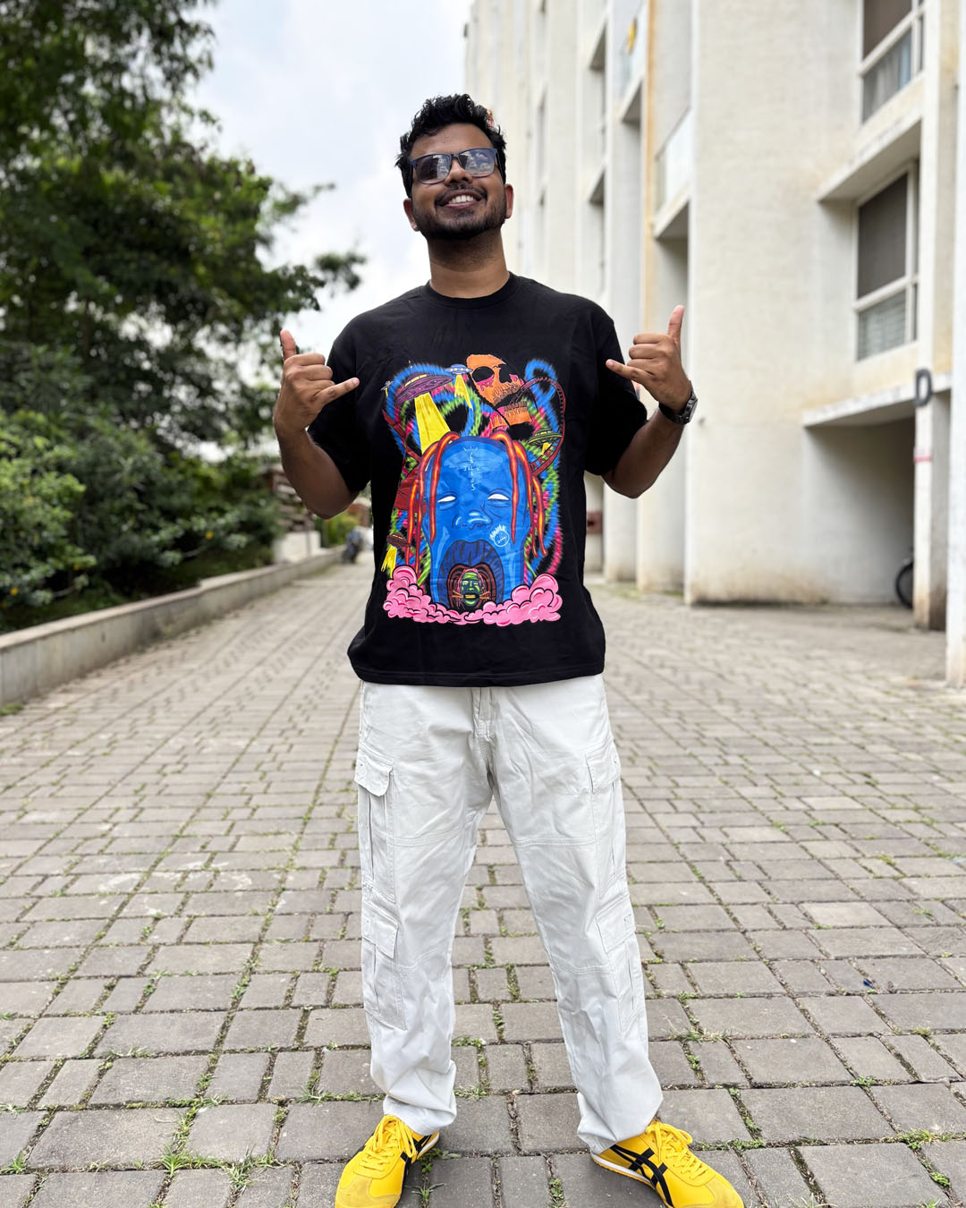 Trippy Travis Tee (Unisex Oversized)